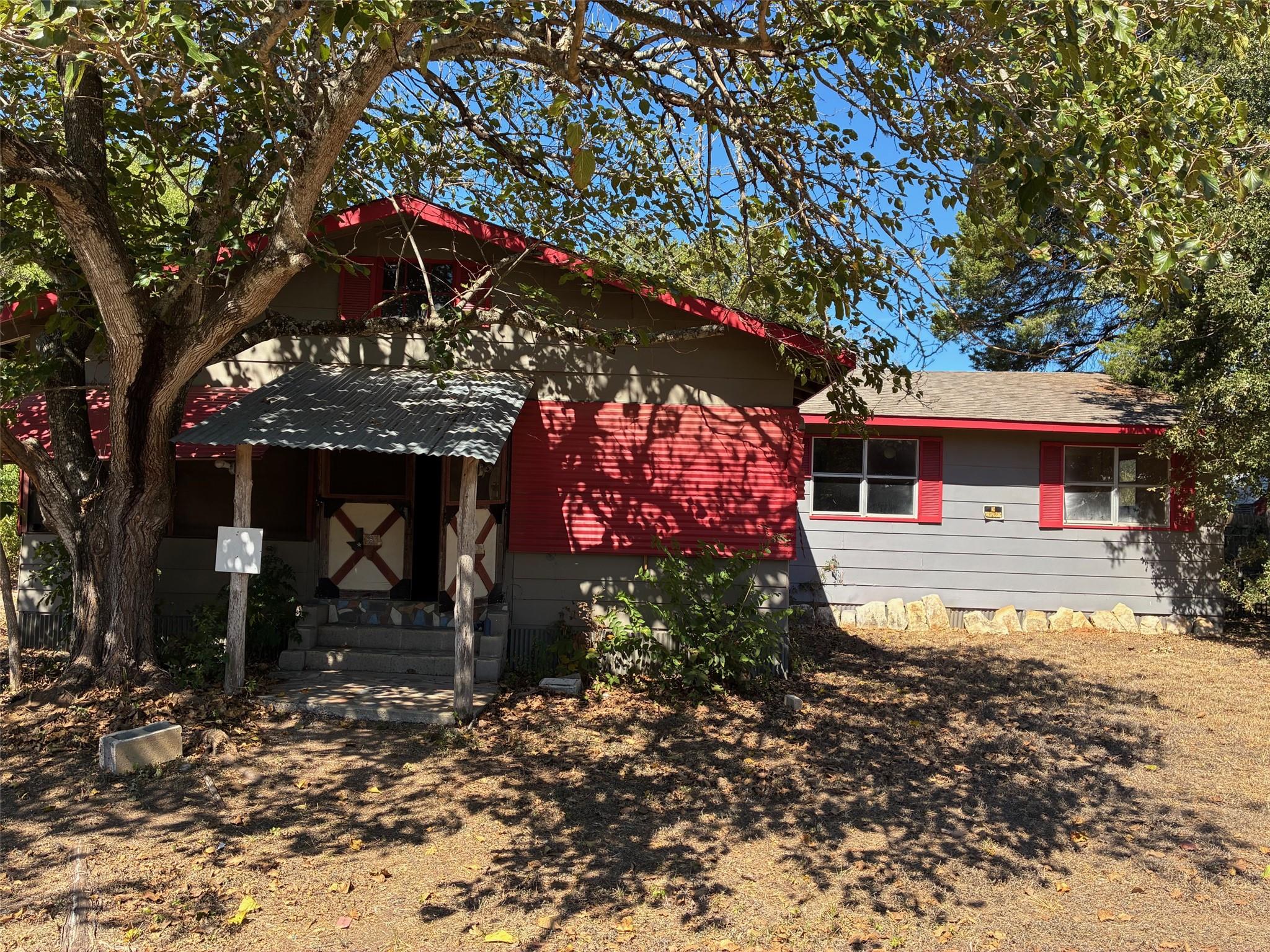 116  Flaming Oak Dr, Bastrop, TX 78602 — photo 1