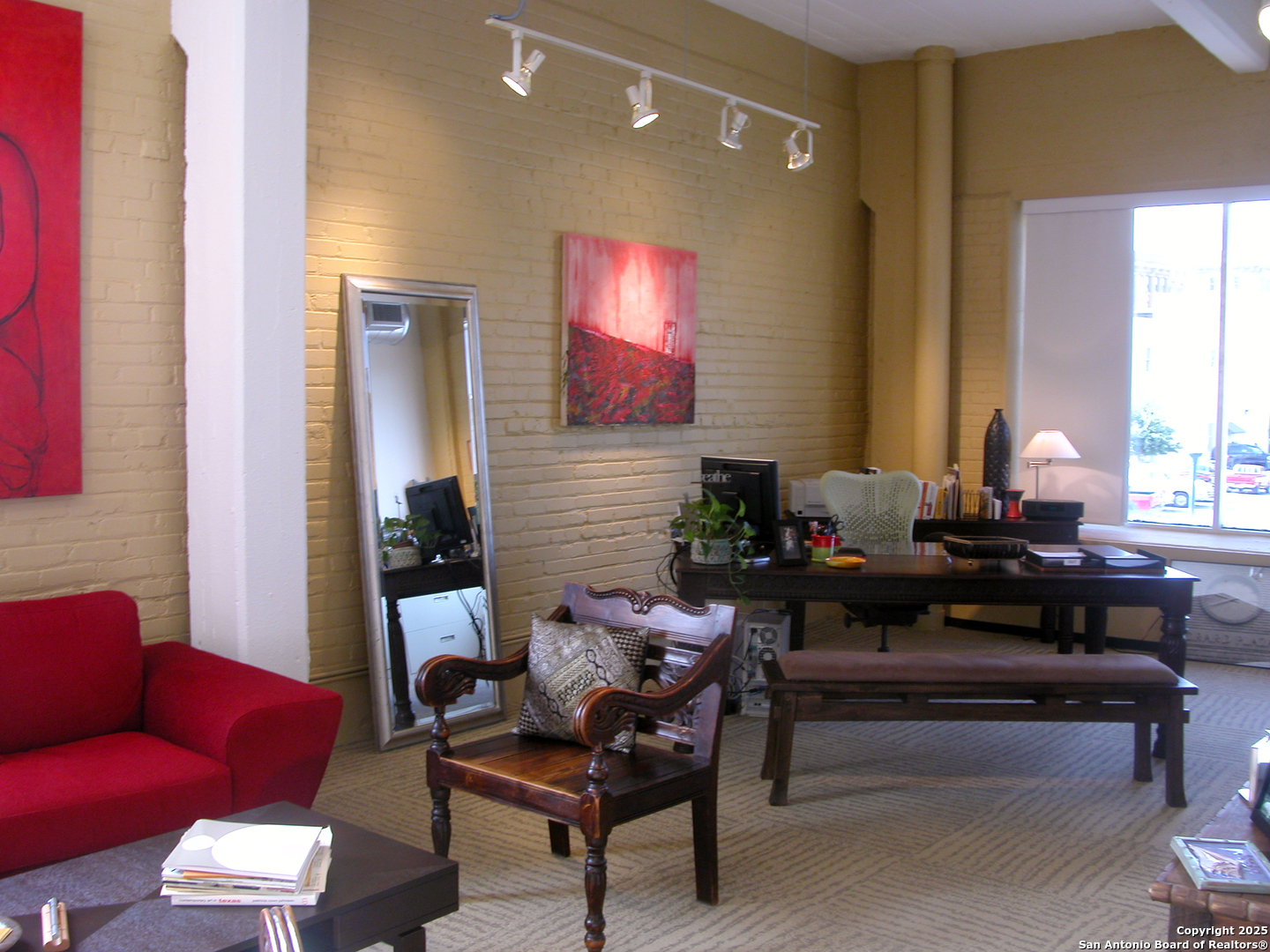 106 Auditorium Circle, San Antonio, TX 78205 — photo 1