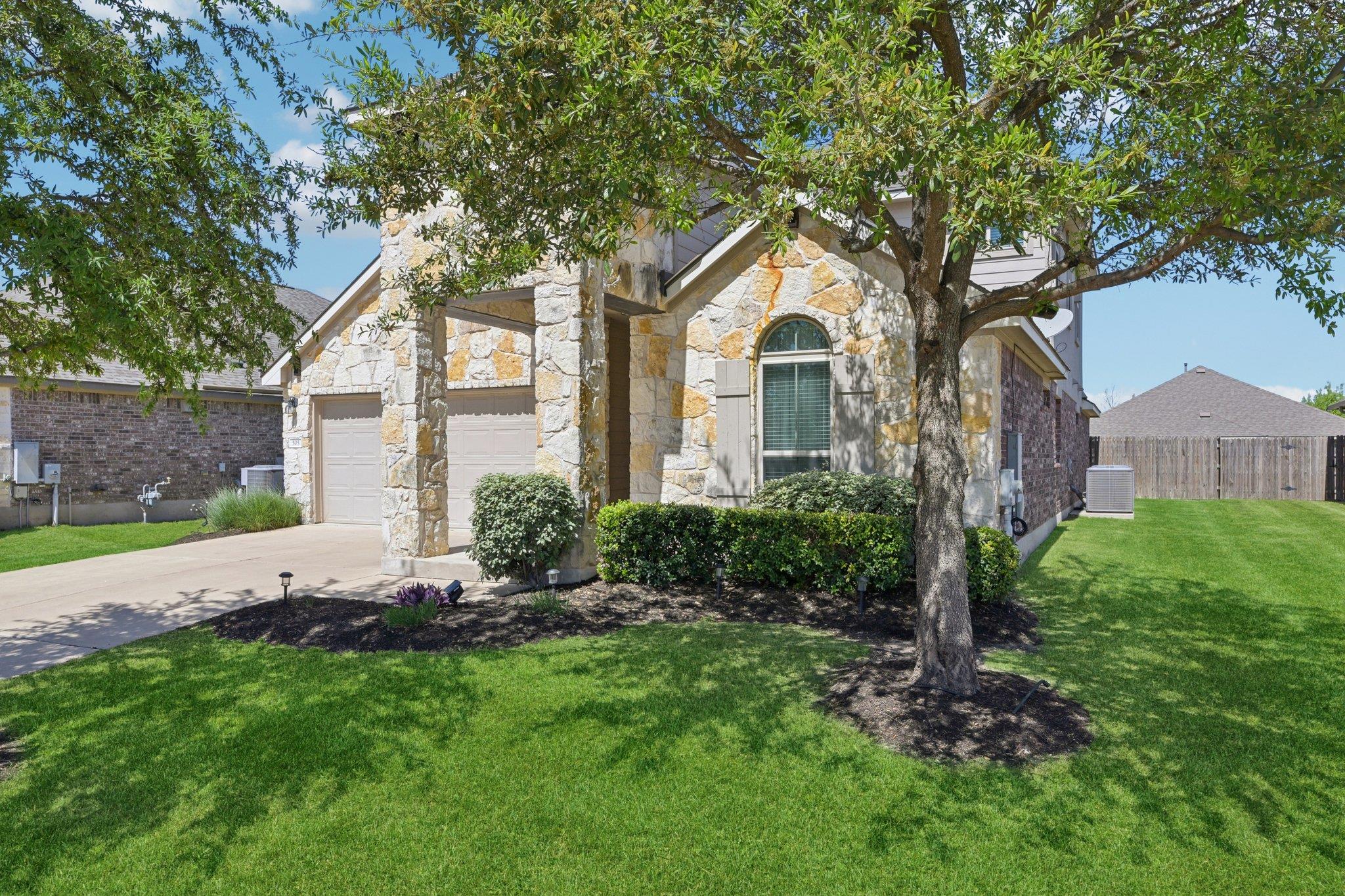505  Buttermilk Ln, Leander, TX 78641 — photo 1