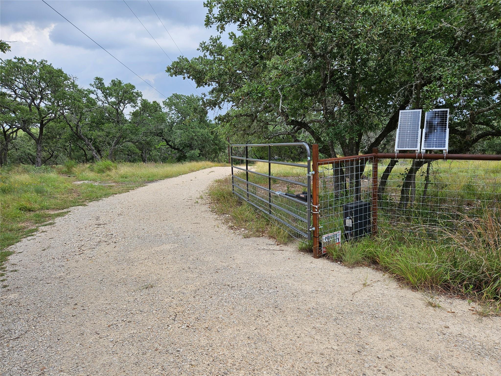 4400  Hilliard Rd, San Marcos, TX 78666 — photo 1