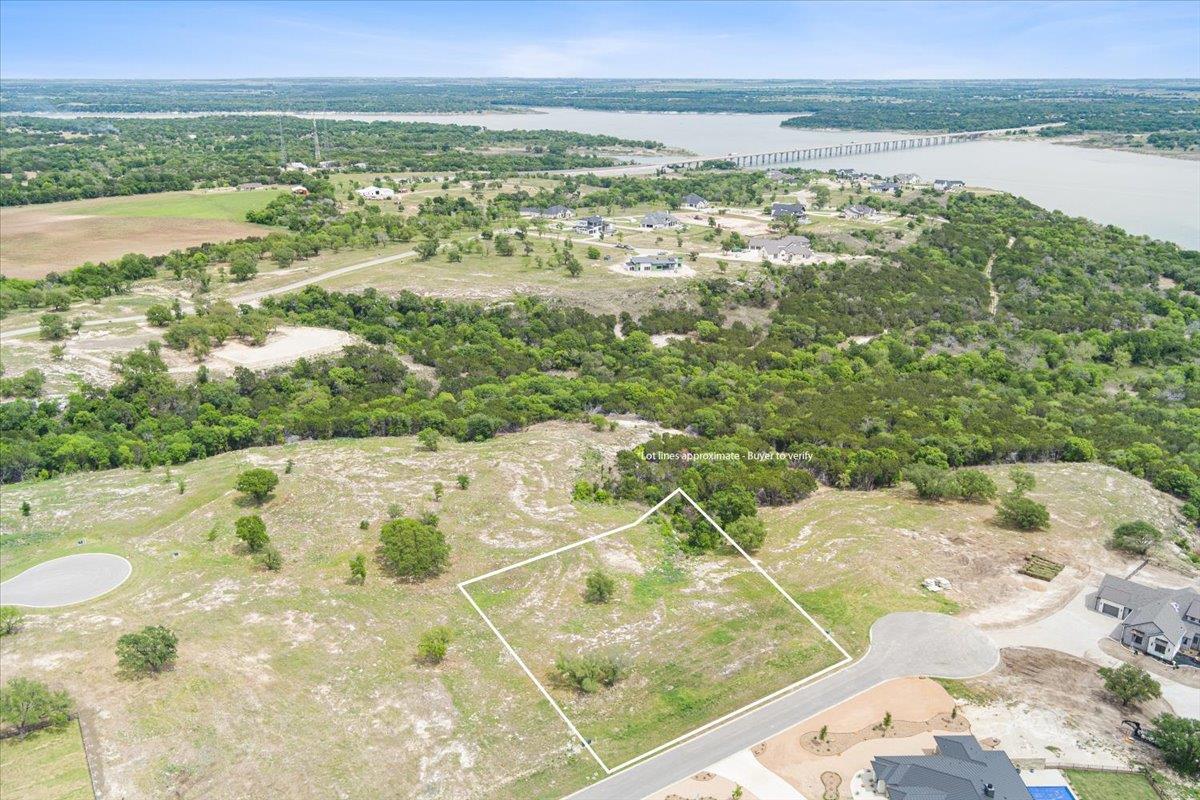 10237  Homesteader Dr, Temple, TX 76557 — photo 1