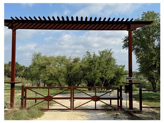 5  Barlow Dr, Briggs, TX 78608 — photo 1