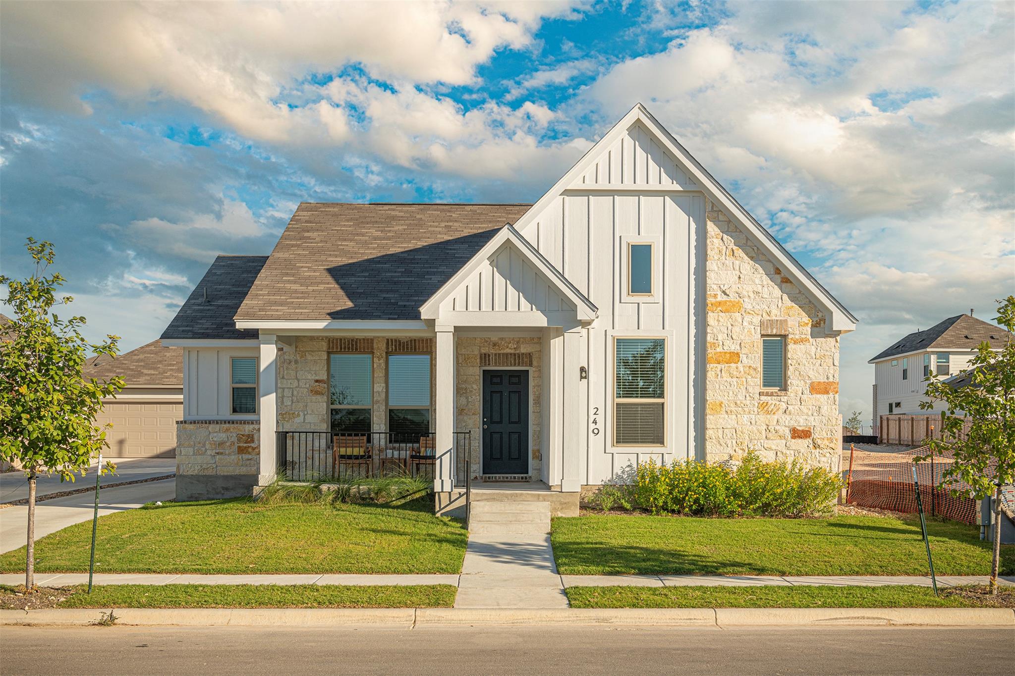 249  Treadwell Ln, Kyle, TX 78640 — photo 1