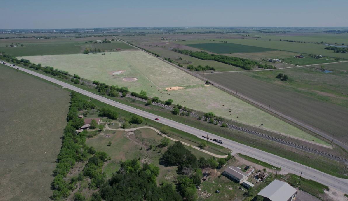 452 Tx Highway 95 Rds, Taylor, TX 76574 — photo 1