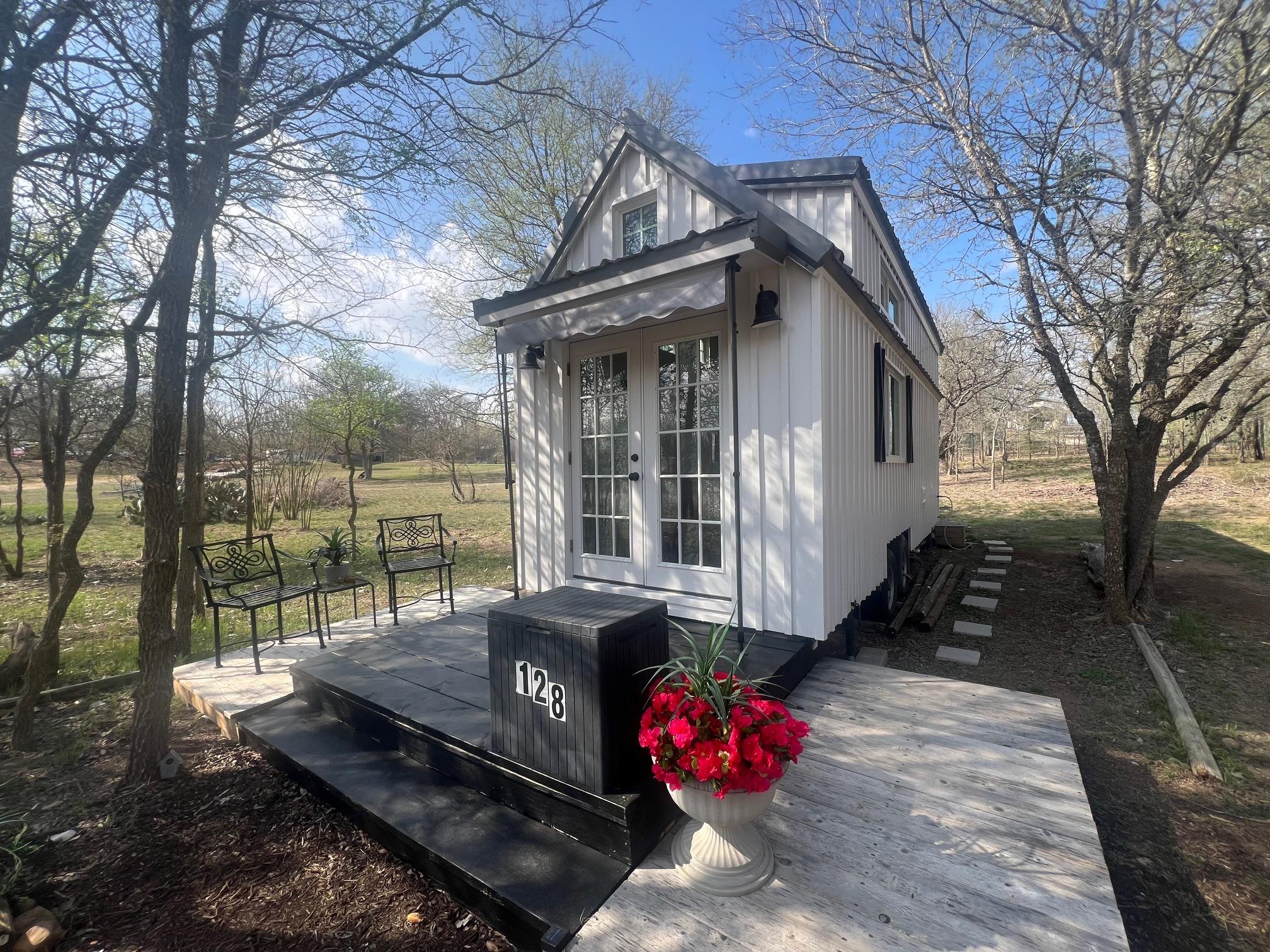 128 Arrowhead Ct #A, Bastrop, TX 78602 — photo 1