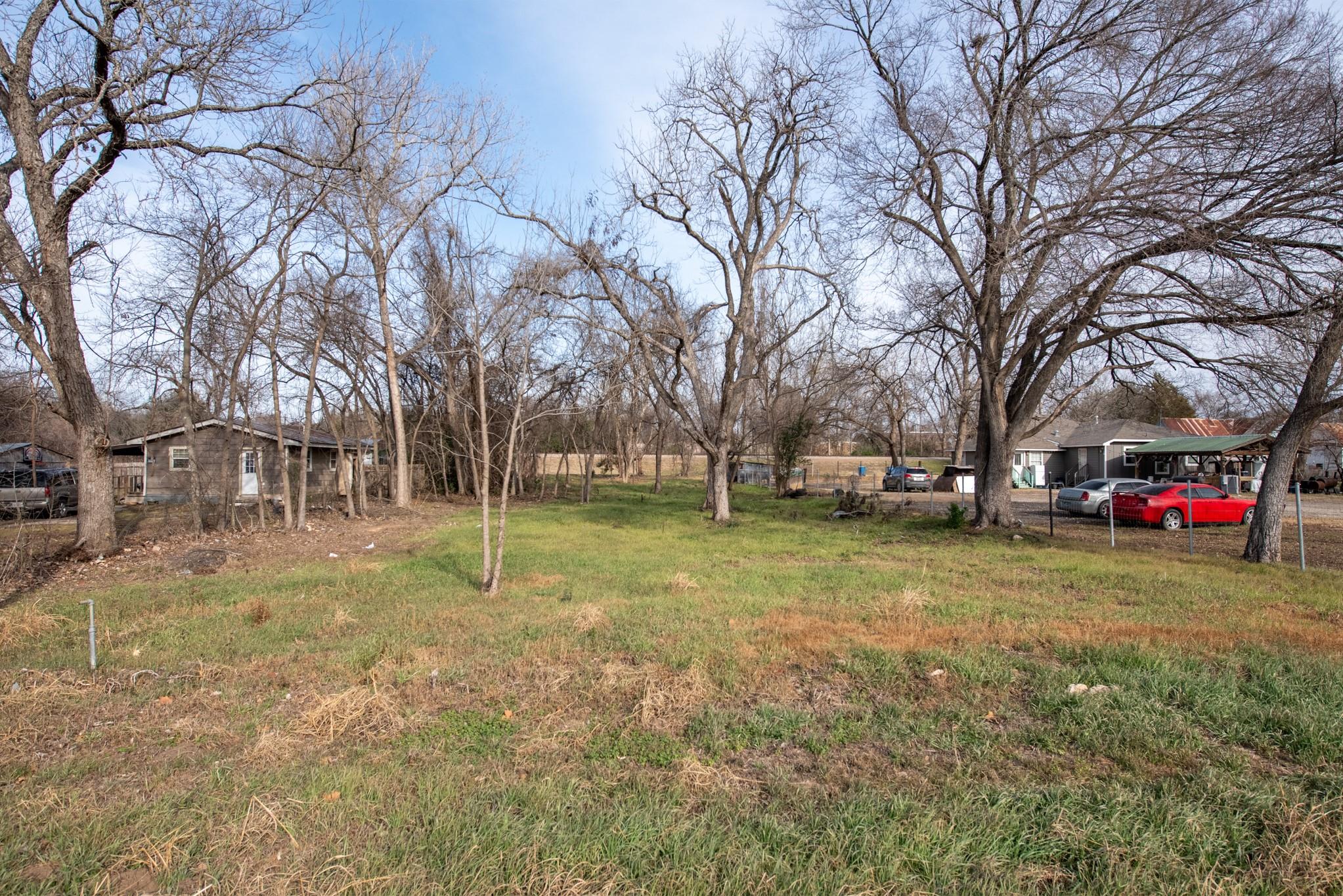 418 S Avenue D Ave, Elgin, TX 78621 — photo 1