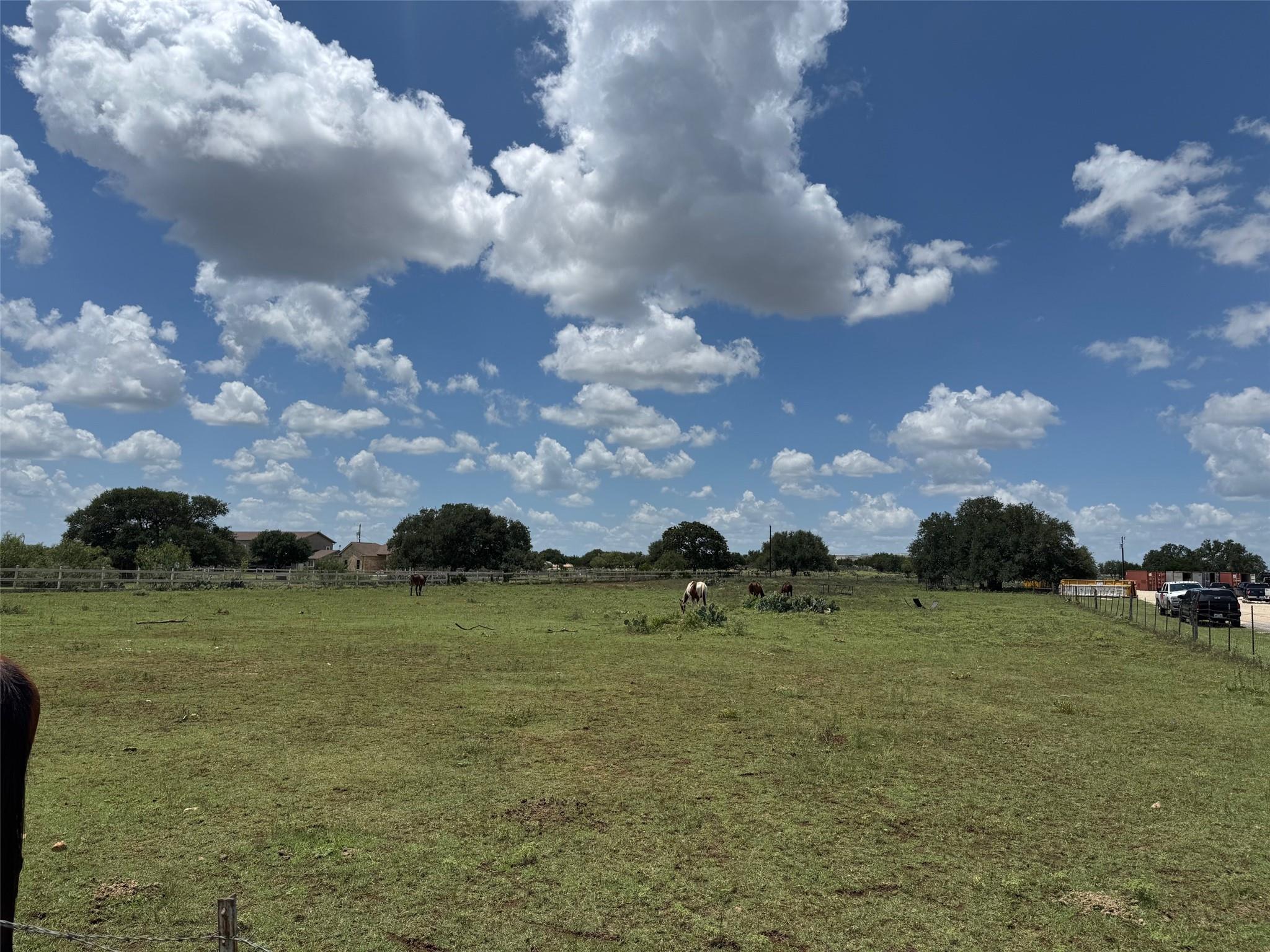 550  Shell Stone Trl, Georgetown, TX 78628 — photo 1