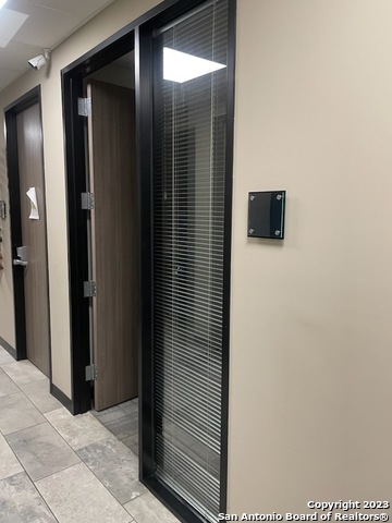 3700 Fredericksburg, San Antonio, TX 78201 — photo 1