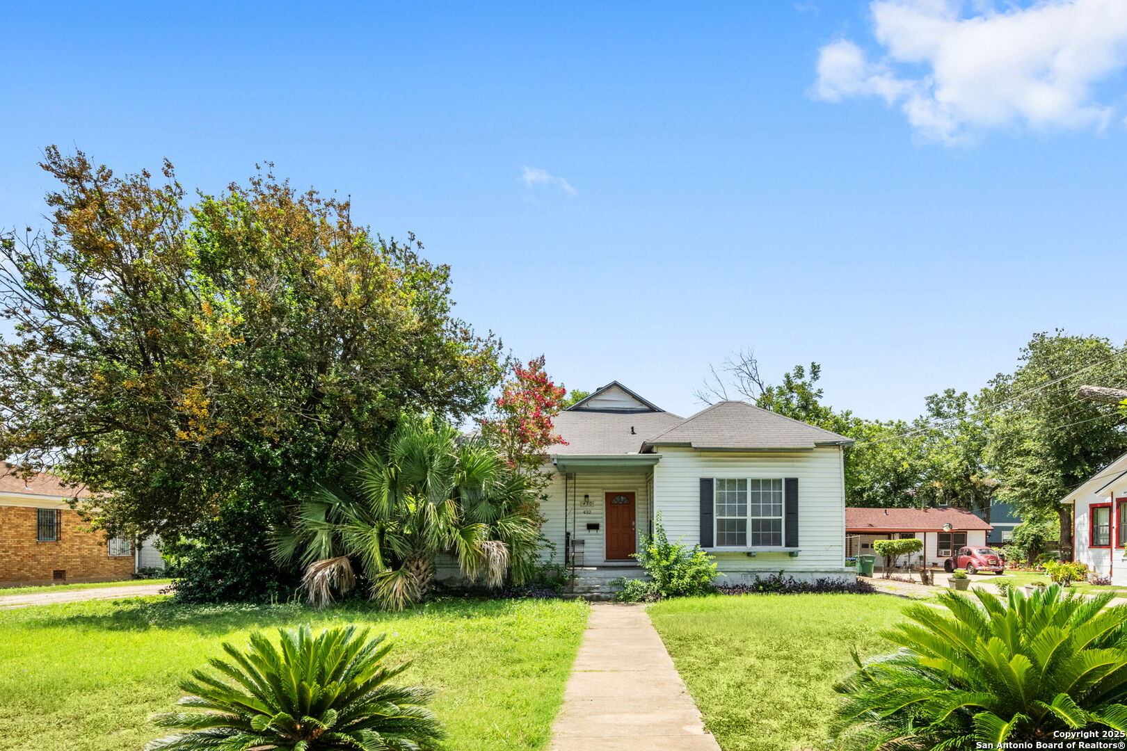 430 E Magnolia Ave, San Antonio, TX 78212 — photo 1