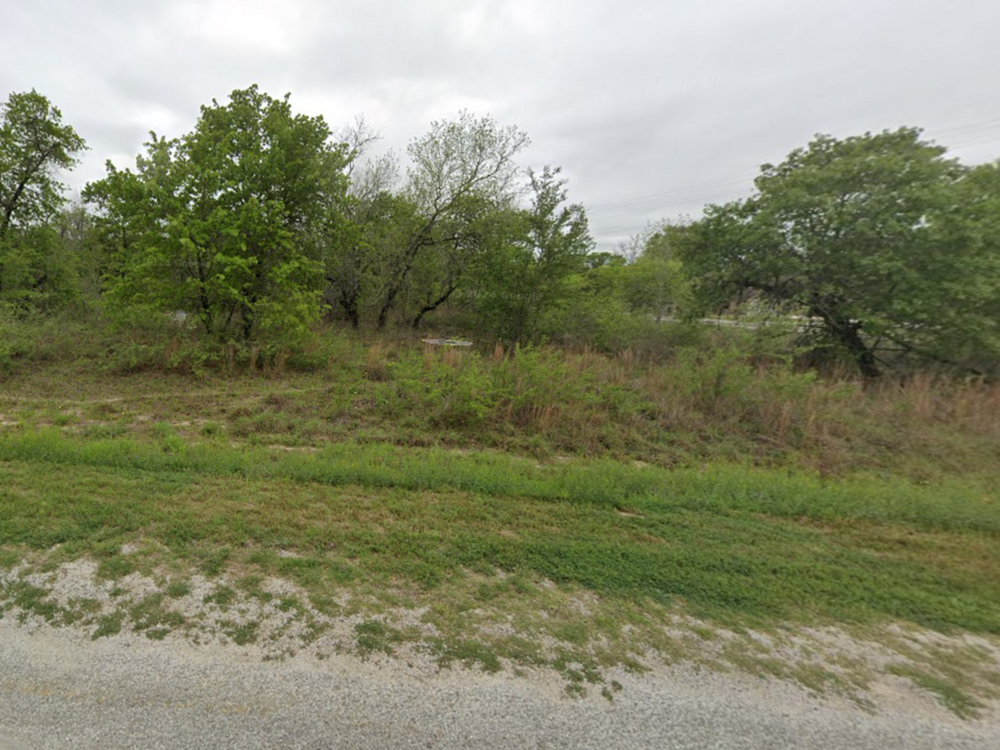 139 Red Fox, Poteet, TX 78065 — photo 1
