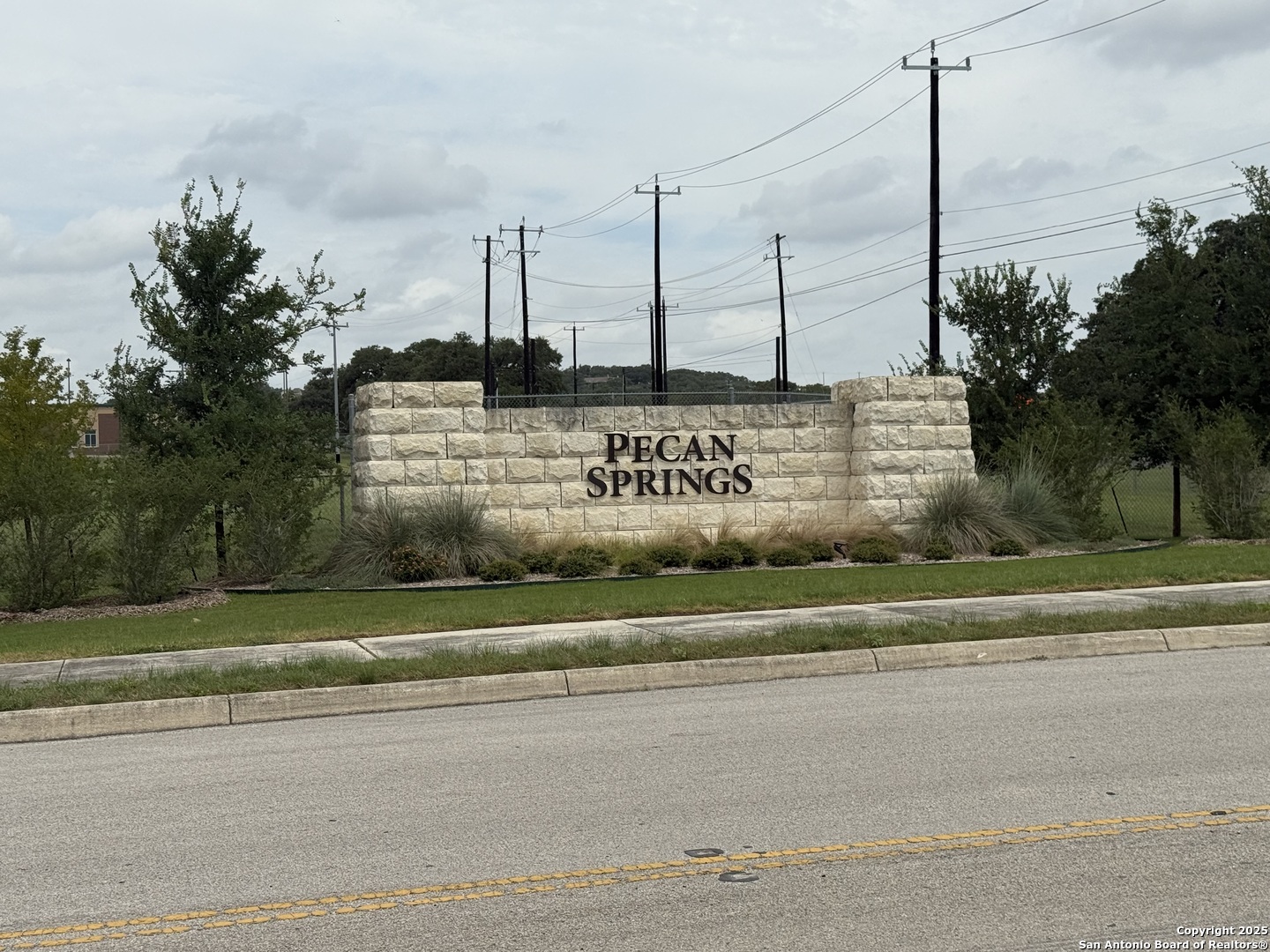 26019 Washita, Boerne, TX 78006 — photo 1