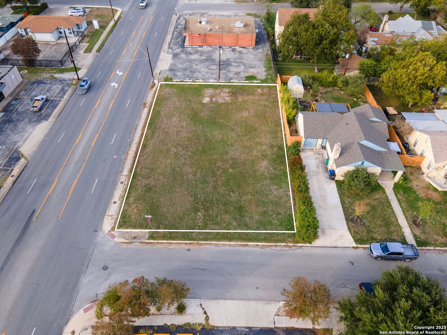 291 W Mariposa Dr, San Antonio, TX 78212 — photo 1