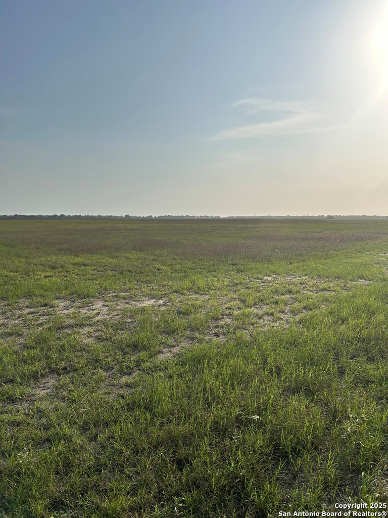 000 Fm 1349, Beeville, 78102 — photo 1