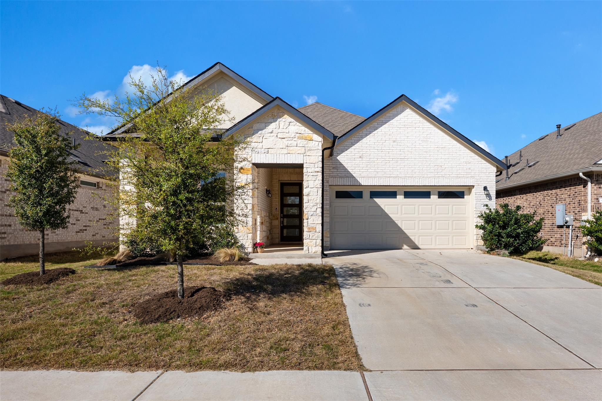 405  Mountain Sky Bnd, Leander, TX 78641 — photo 1