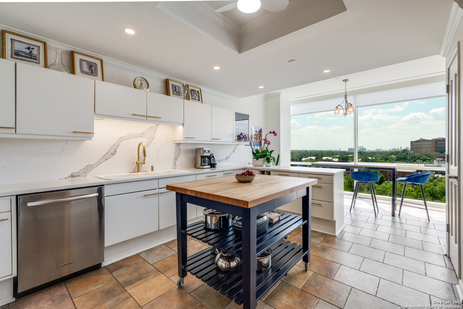 200 Patterson Ave., San Antonio, TX 78209 — photo 1