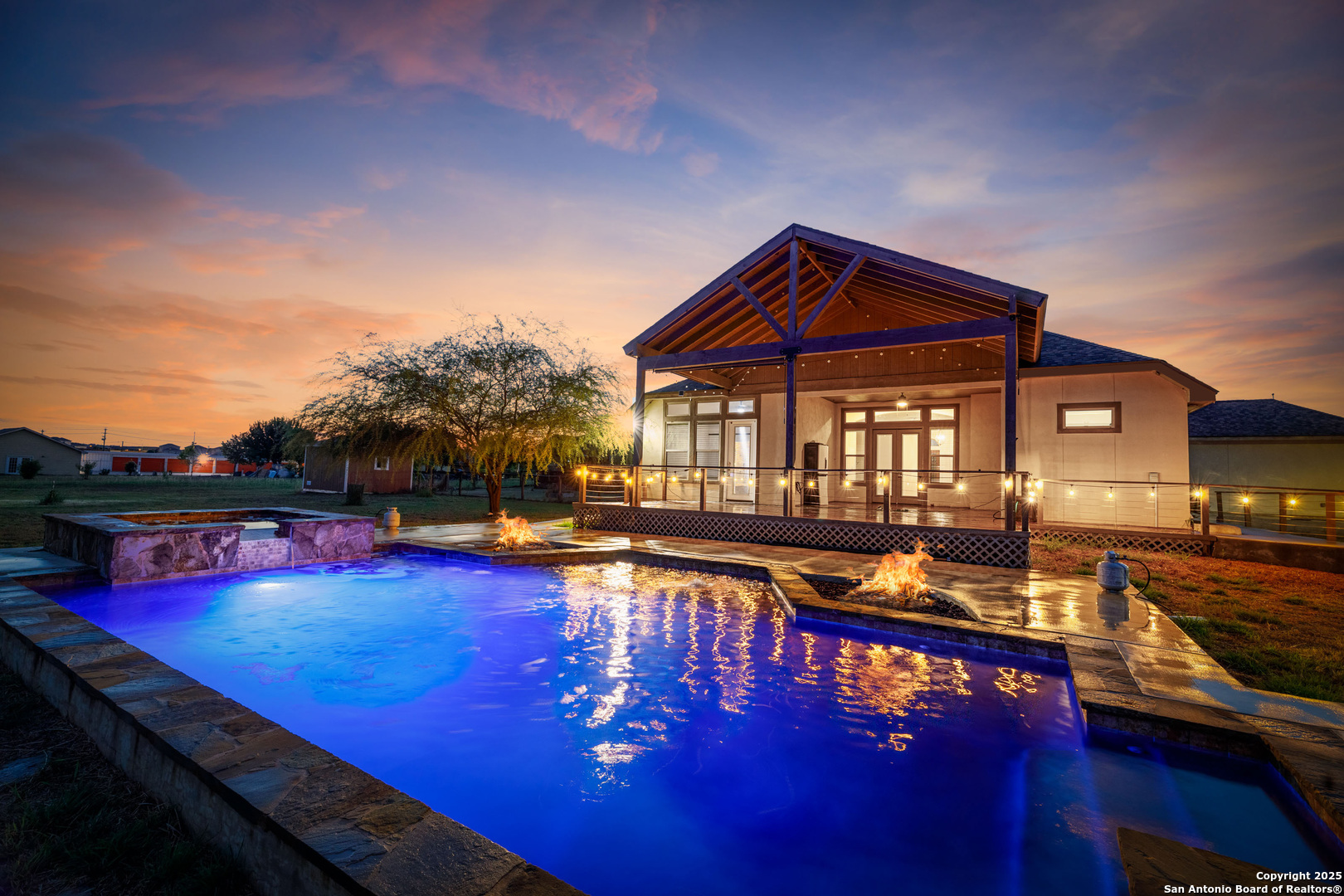 212 Ferryboat Lane, New Braunfels, TX 78130 — photo 1