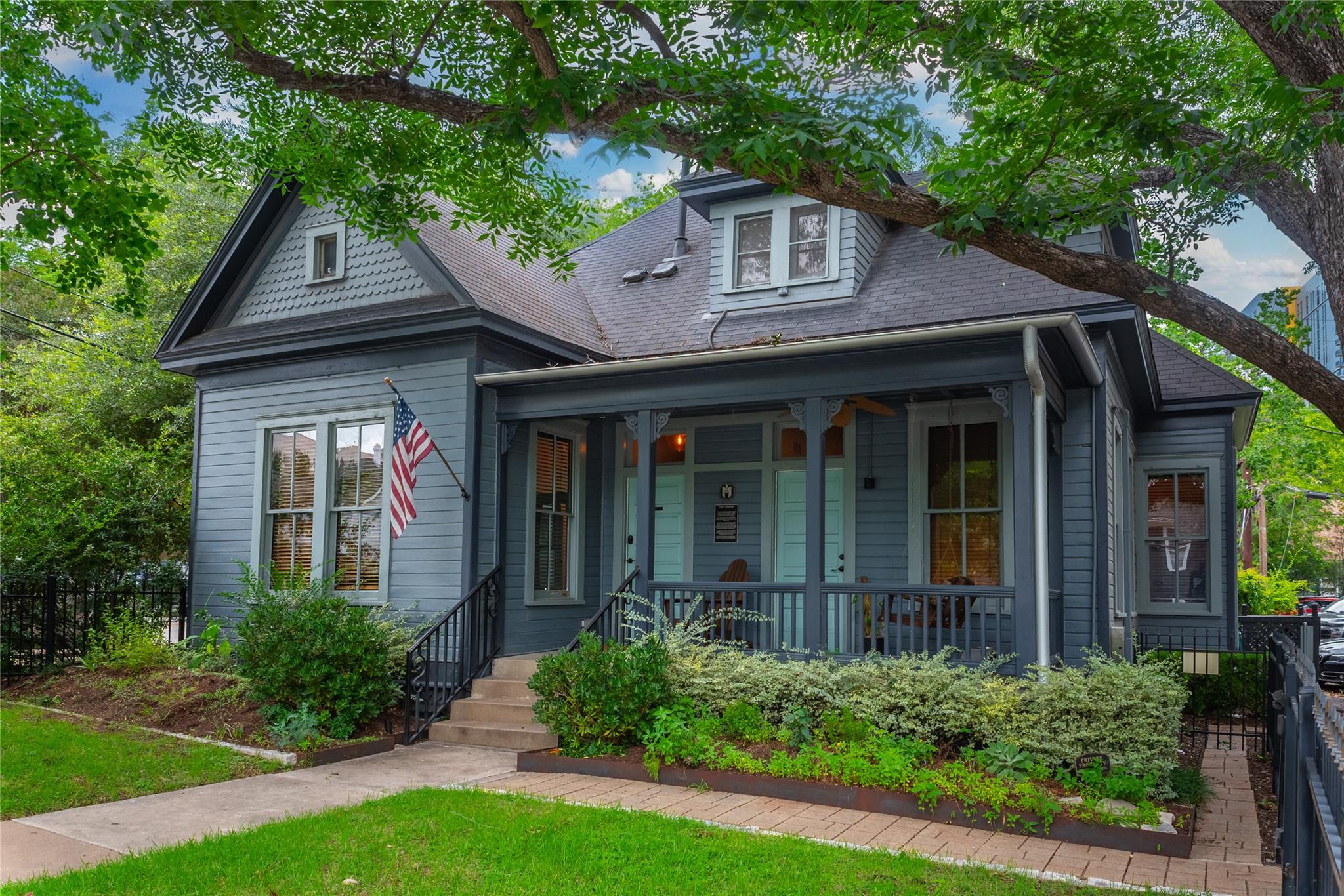 1701  Nueces St, Austin, TX 78701 — photo 1