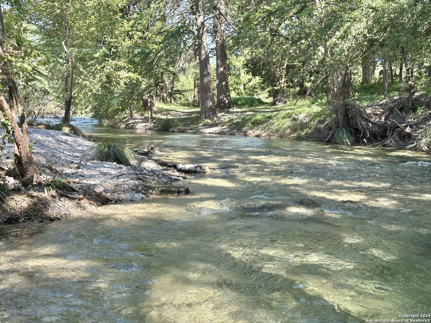 2502 S Us Hwy 83, Leakey, TX 78873 — photo 1