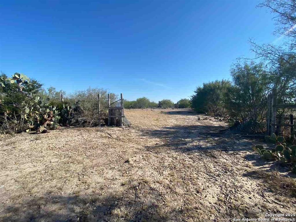 1 ACRE LOT 137 Don Chema Rd, Laredo, TX 78043 — photo 1