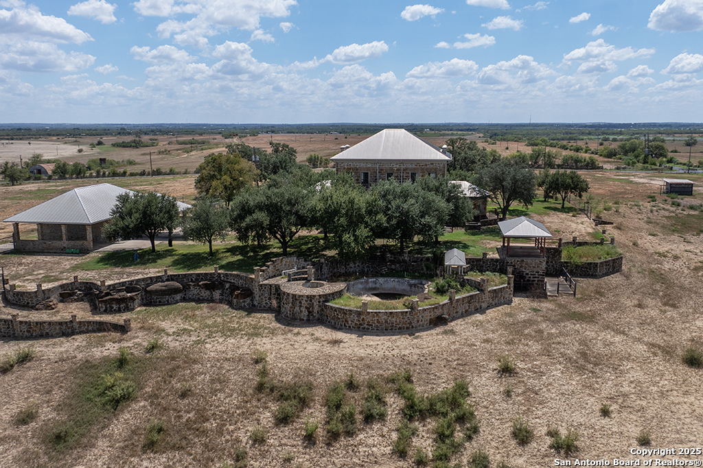 6887 Von Ormy, Von Ormy, TX 78073 — photo 1
