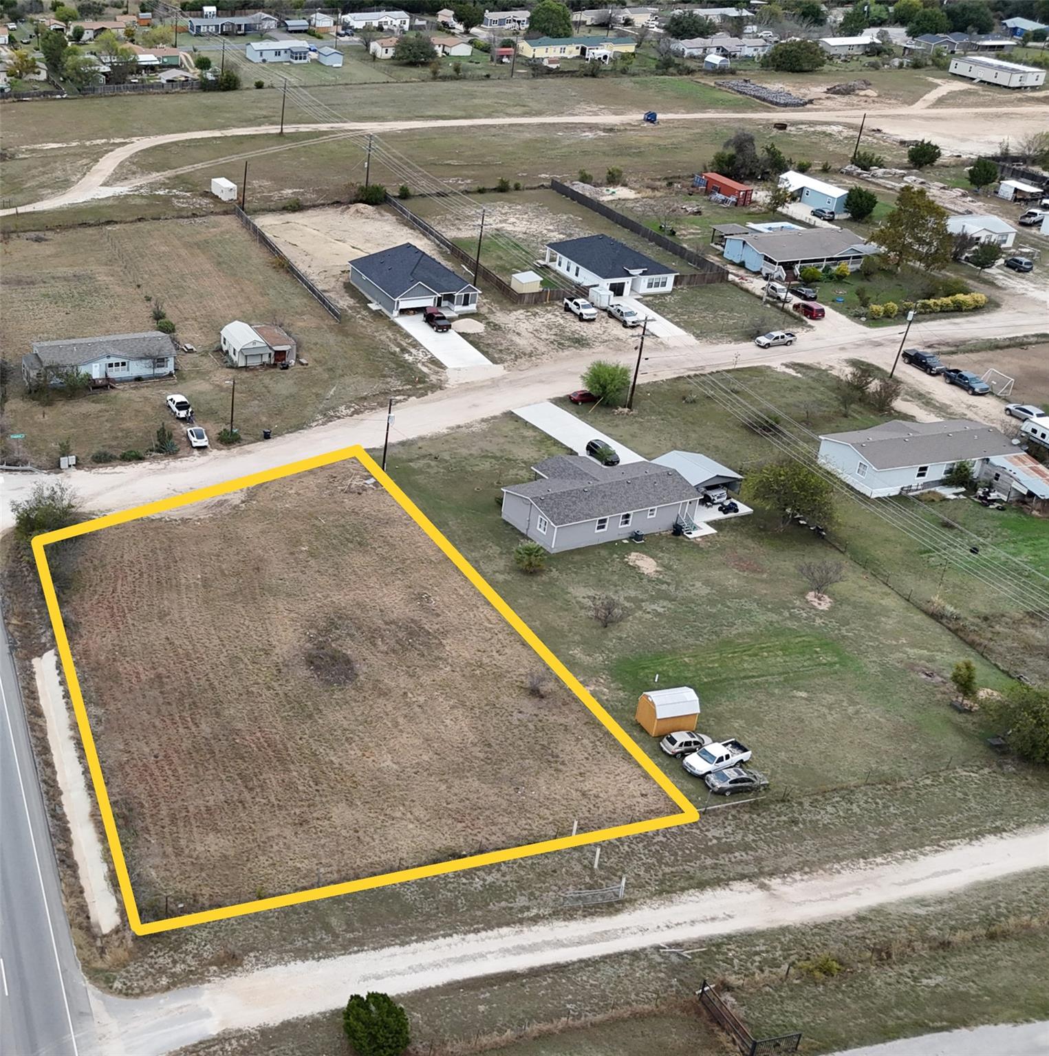 102  Crestview Dr, Liberty Hill, TX 78642 — photo 1