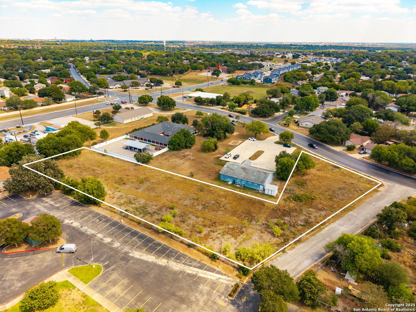 6785 New World, San Antonio, TX 78239 — photo 1
