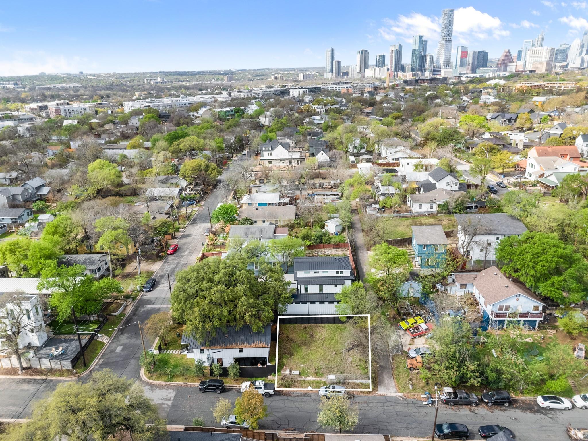 1004  Harvard St  #1004, Austin, TX 78702 — photo 1