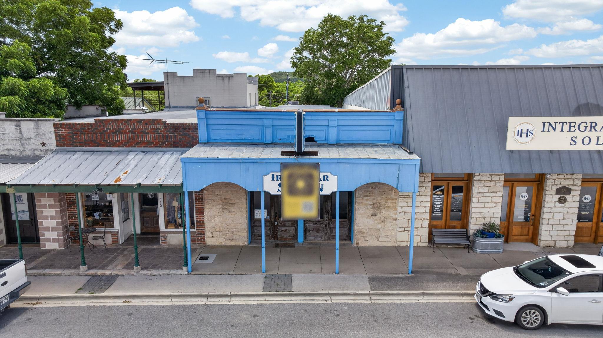 308  S Main St, Burnet, TX 78611 — photo 1