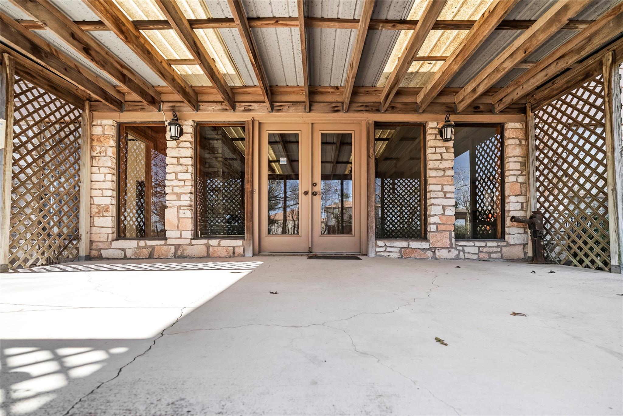 12914 Pfluger Berkman Rd, Coupland, TX 78615 — photo 1
