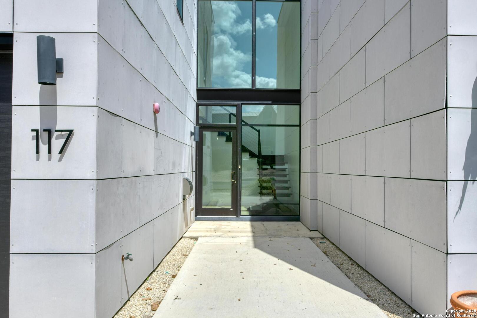 119 Marcia, Alamo Heights, TX 78209 — photo 1