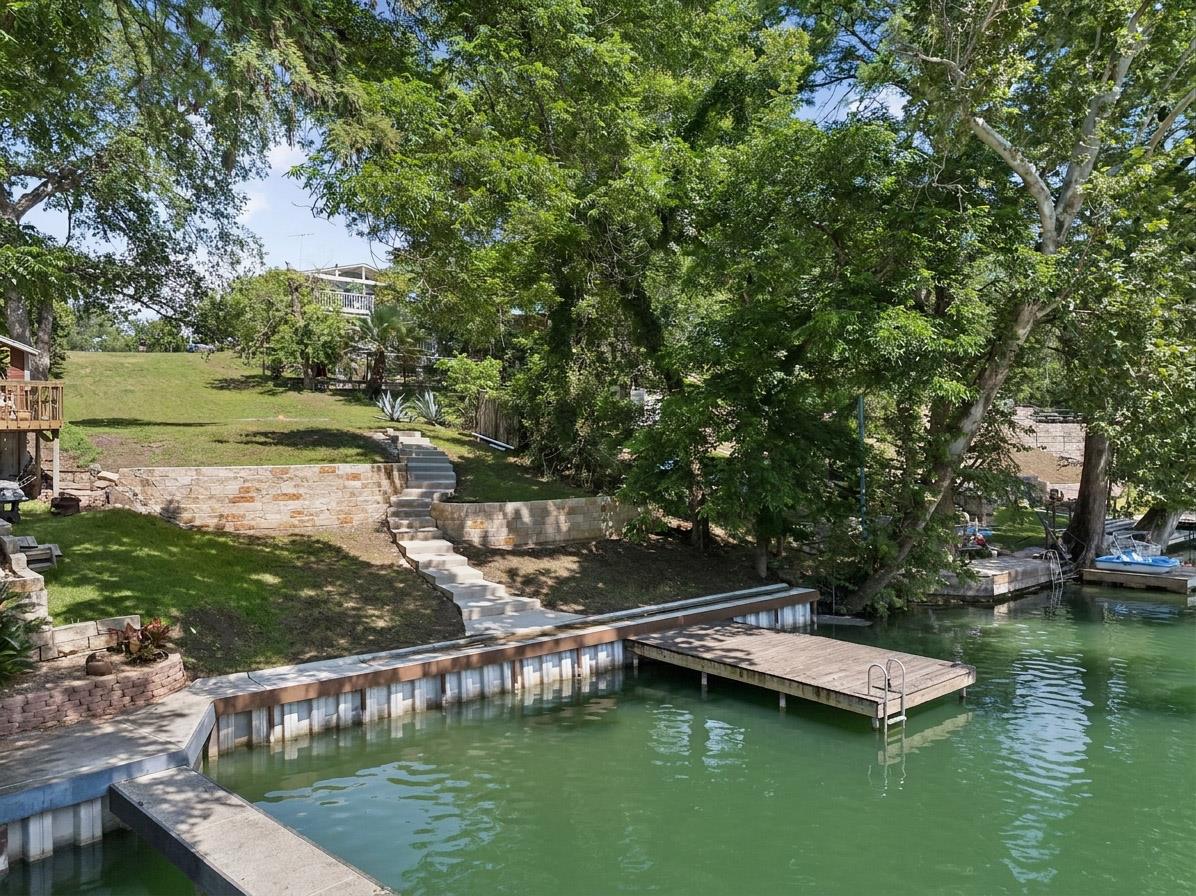 628  Cypress Ridge None, McQueeney, TX 78123 — photo 1