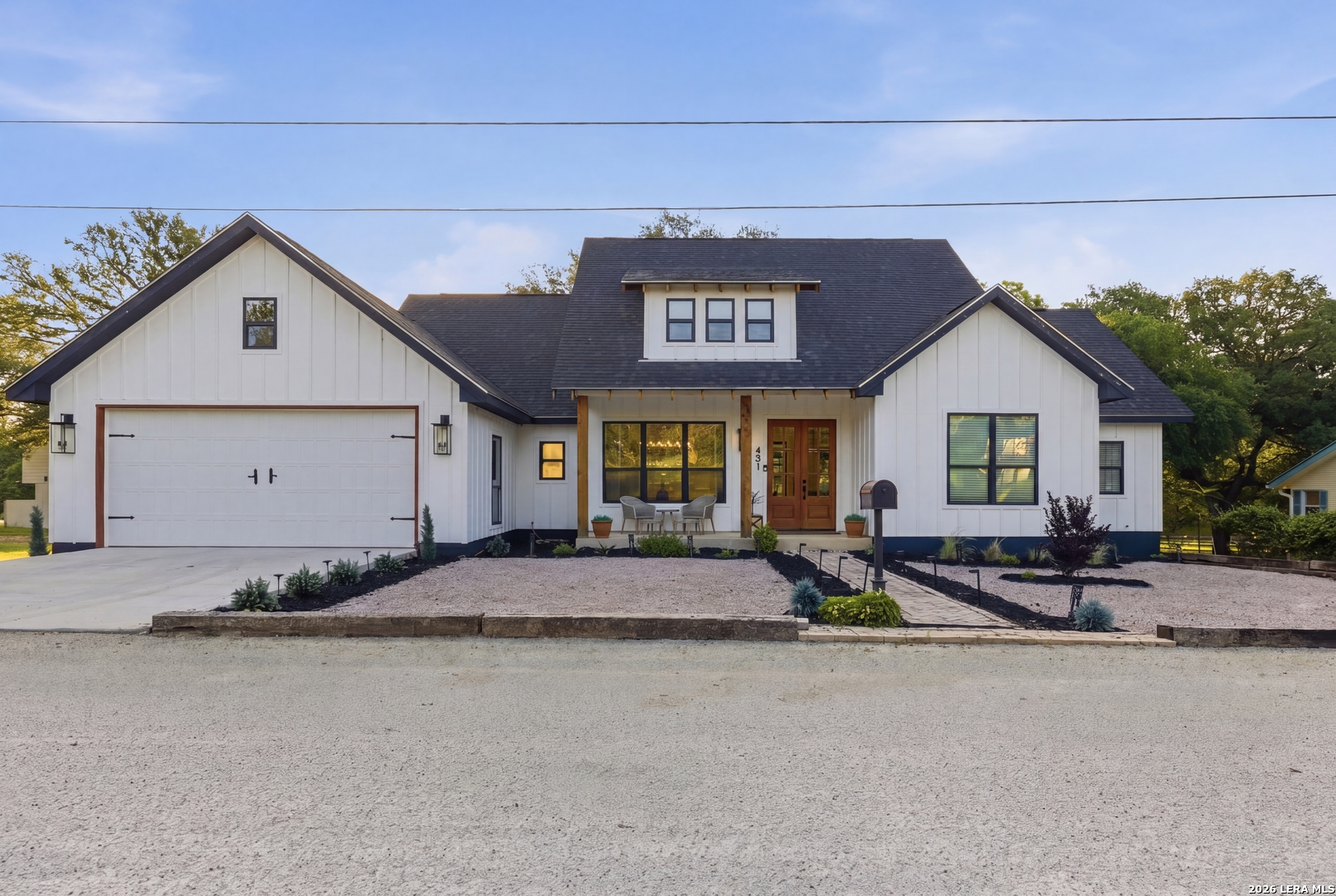 451 Legion Loop, Kingsland, TX 78639 — photo 1