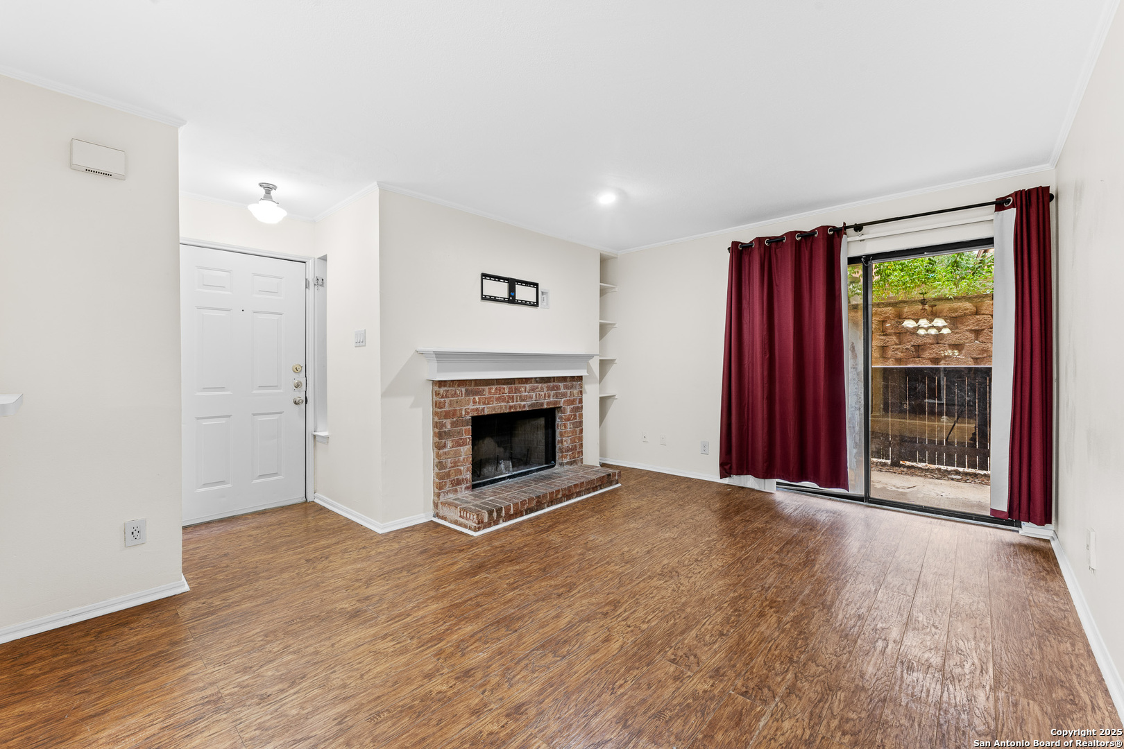 4212 MEDICAL DR, San Antonio, TX 78229 — photo 1