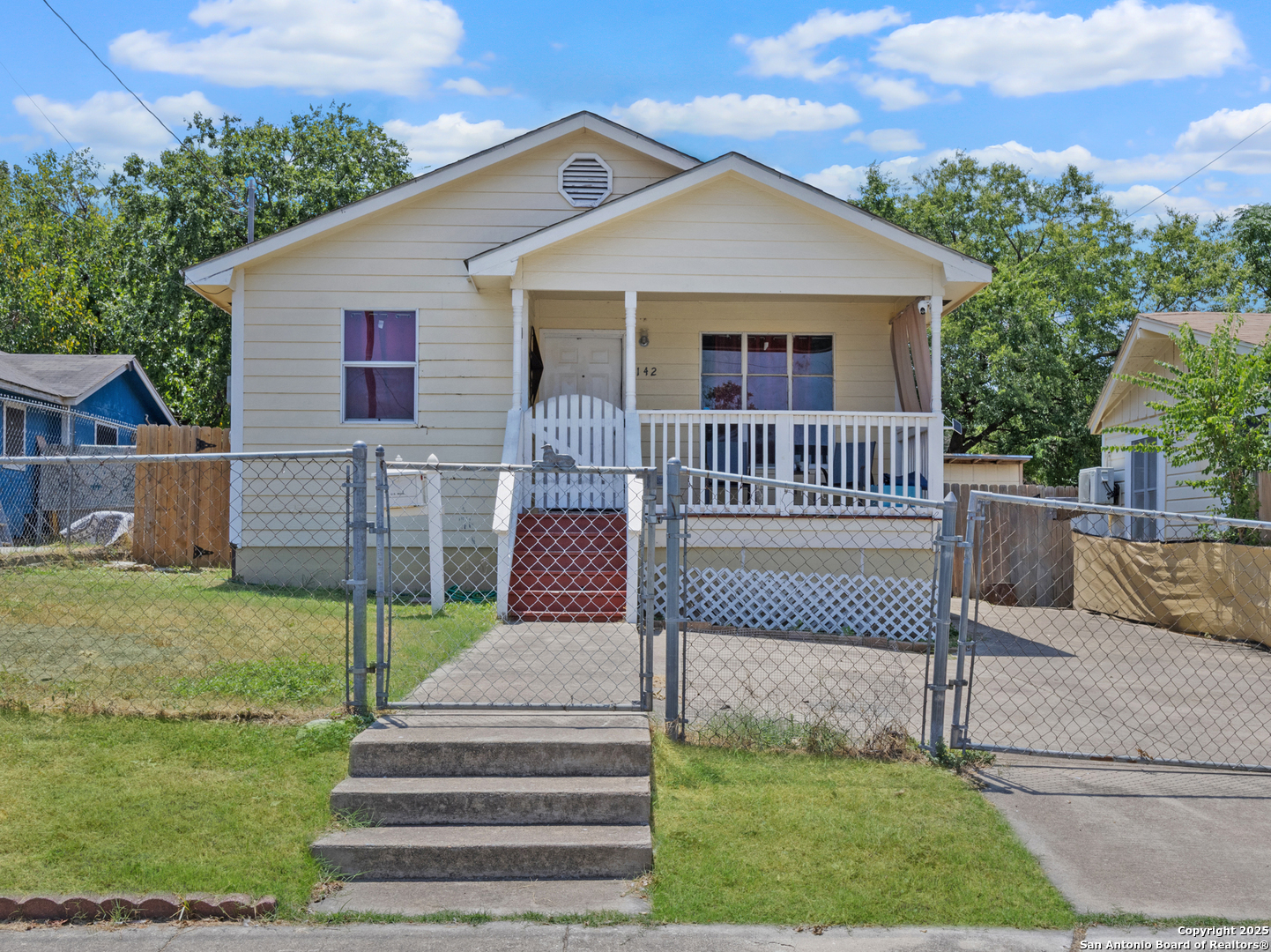 142 Jean, San Antonio, TX 78207 — photo 1