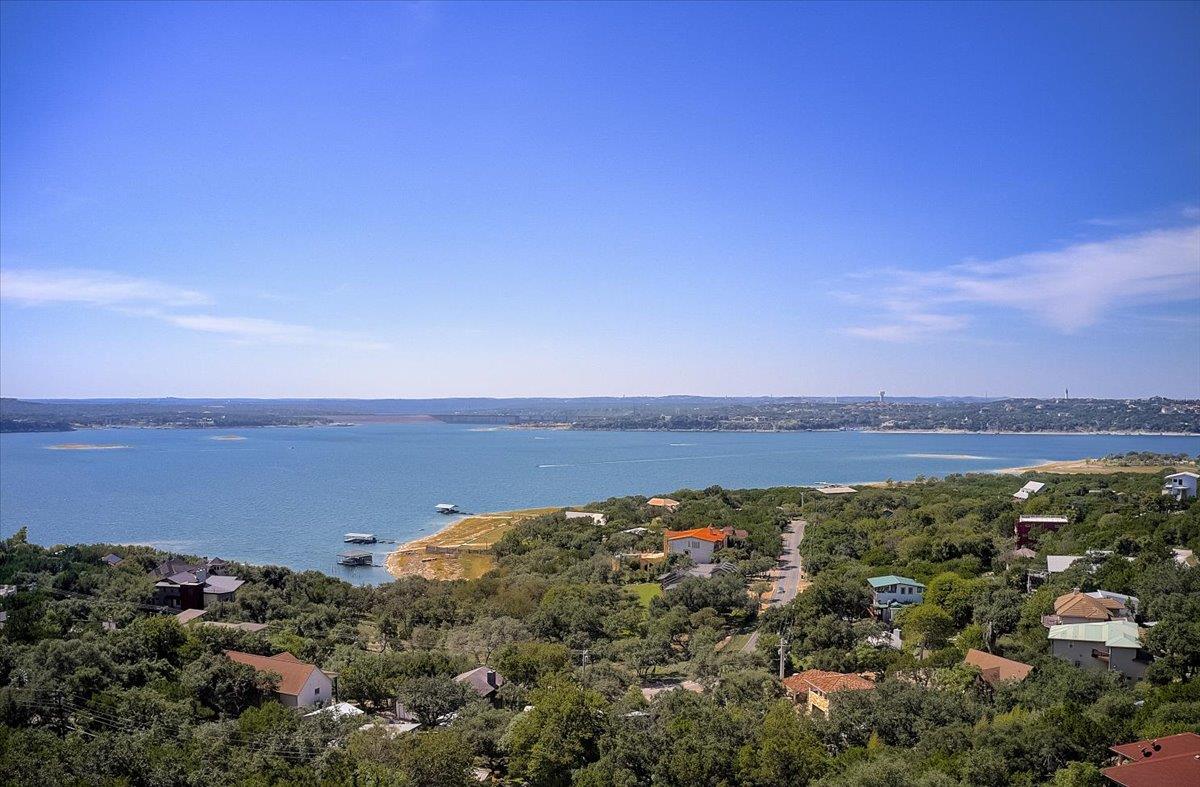 13908  Skyline Dr, Austin, TX 78732 — photo 1