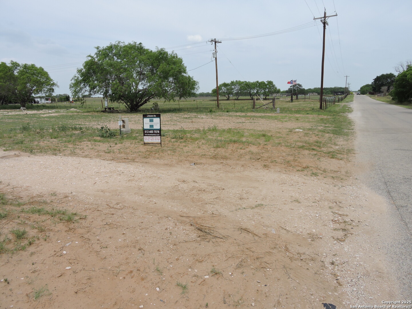 5968 Tabberer, Poteet, TX 78065 — photo 1
