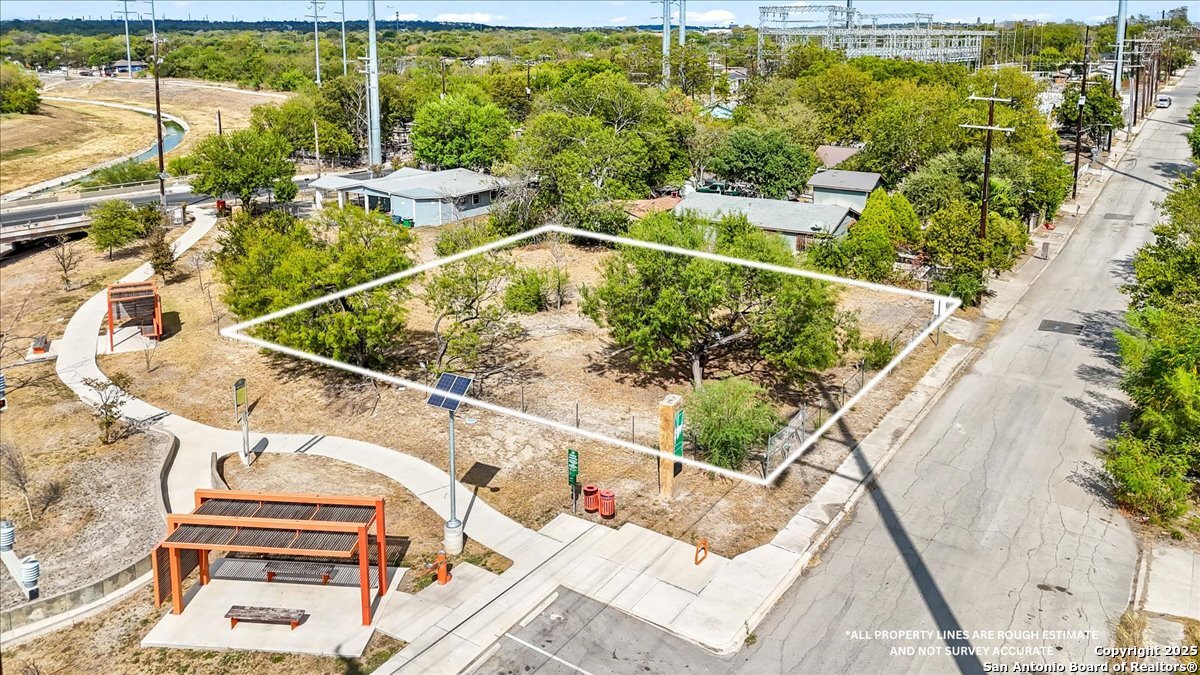 331 N San Ignacio, San Antonio, TX 78237 — photo 1