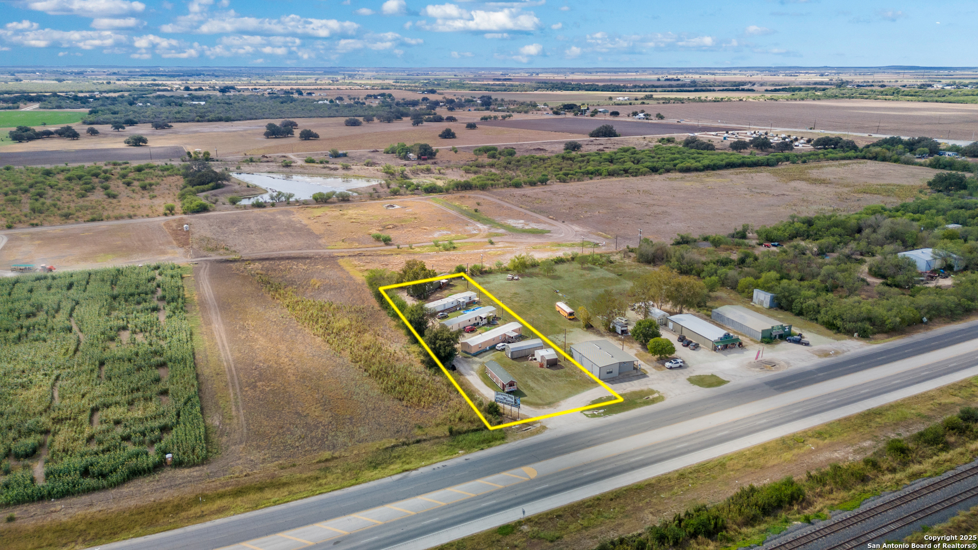 701 Hwy 90, Hondo, TX 78861 — photo 1