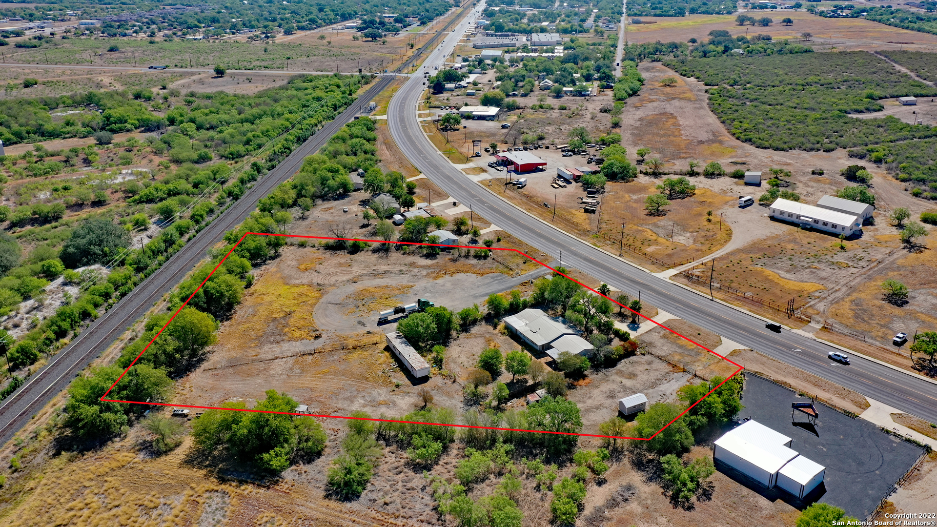 2906 US HIGHWAY 90, Hondo, TX 78861 — photo 1