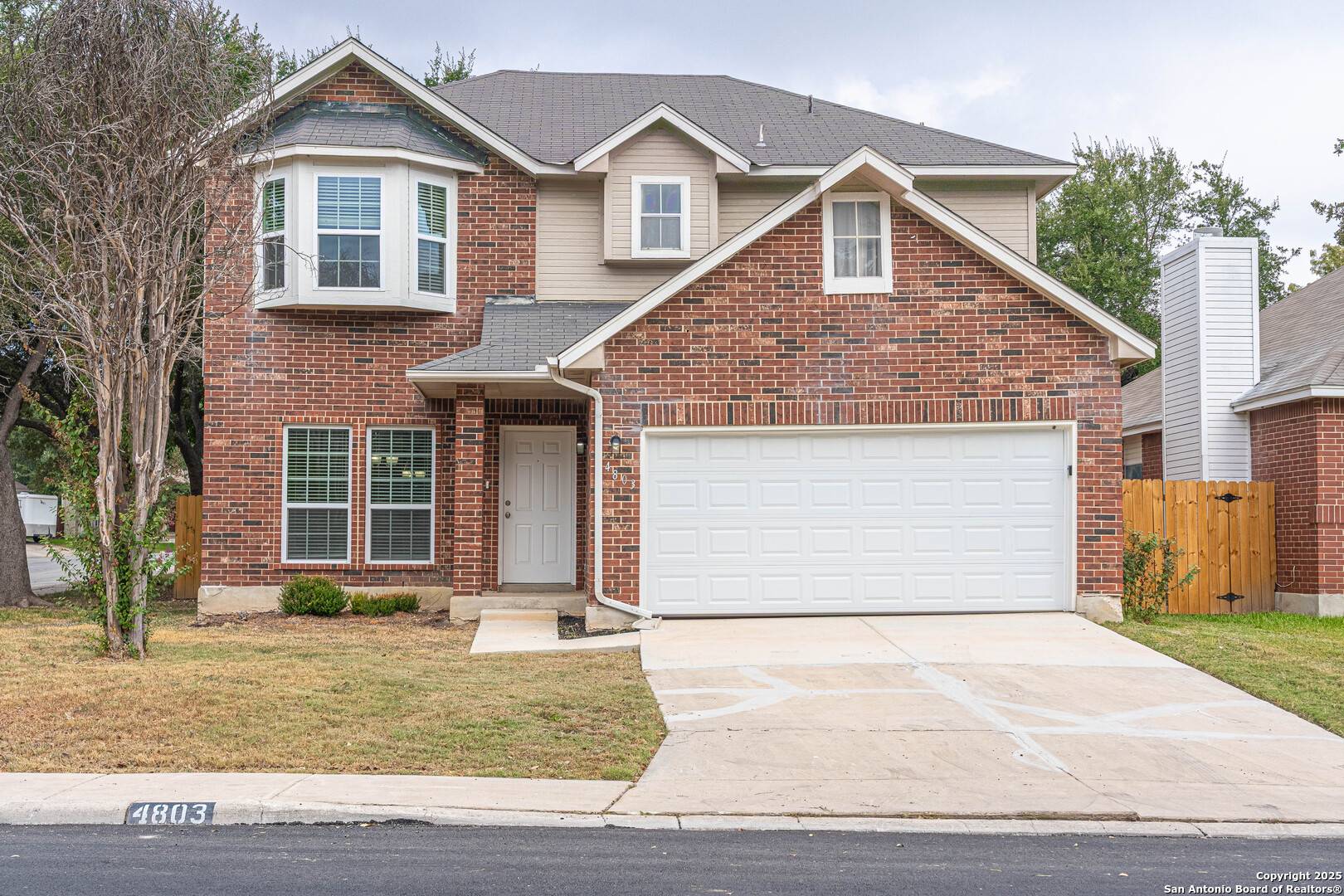4803 Aspen, San Antonio, TX 78217 — photo 1