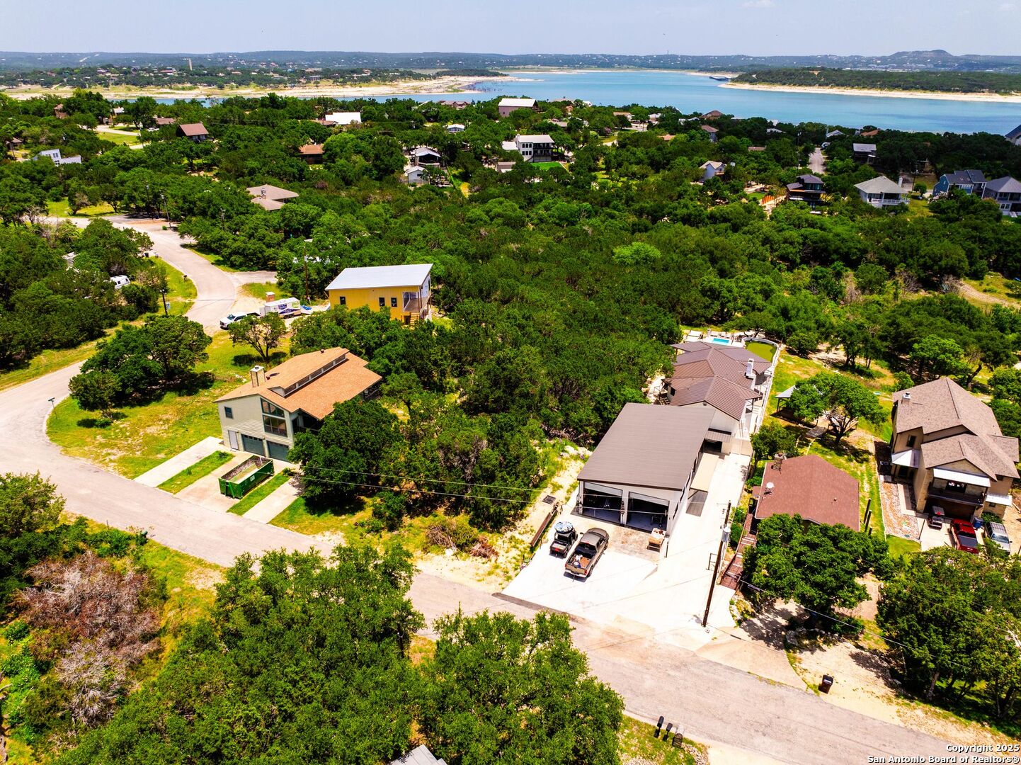 1216 Lakebreeze, Canyon Lake, TX 78133 — photo 1