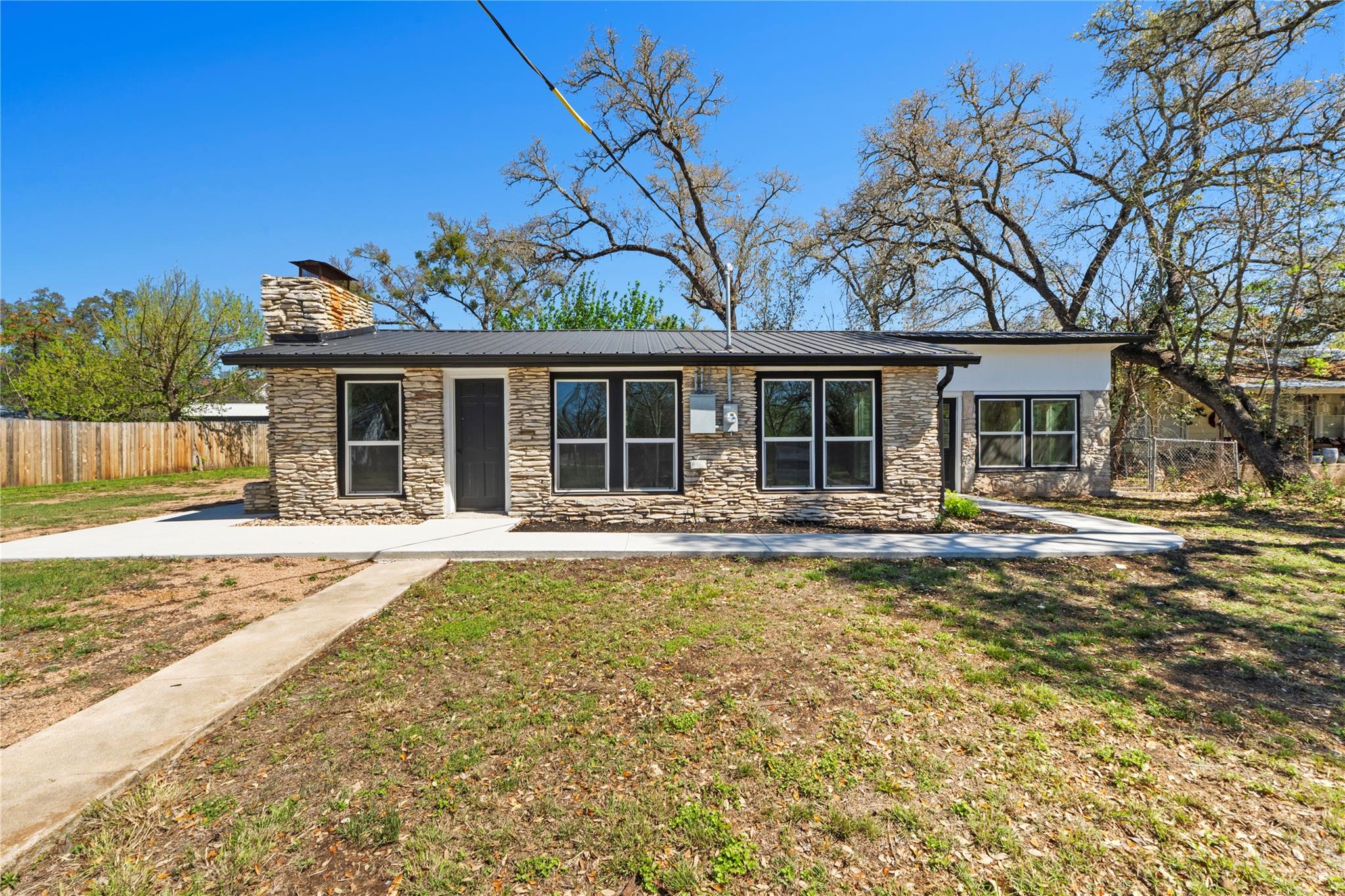 201  County Road 279 None, Liberty Hill, TX 78642 — photo 1