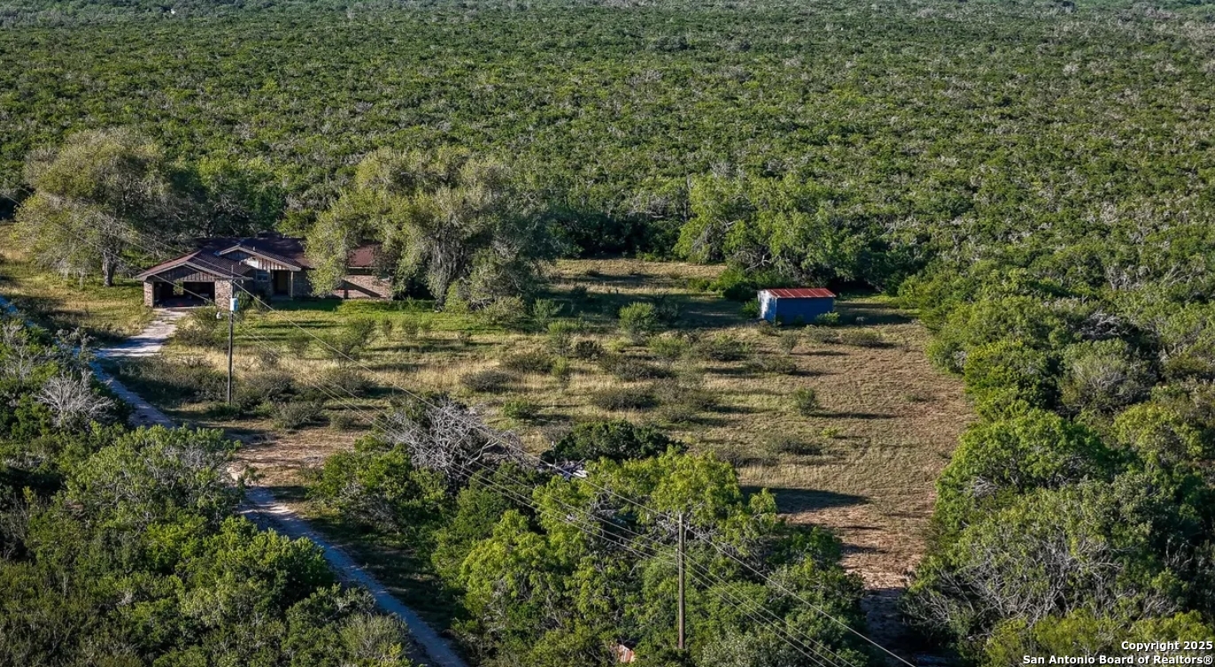 000 County Line Rd # 120, Beeville, TX 78102 — photo 1