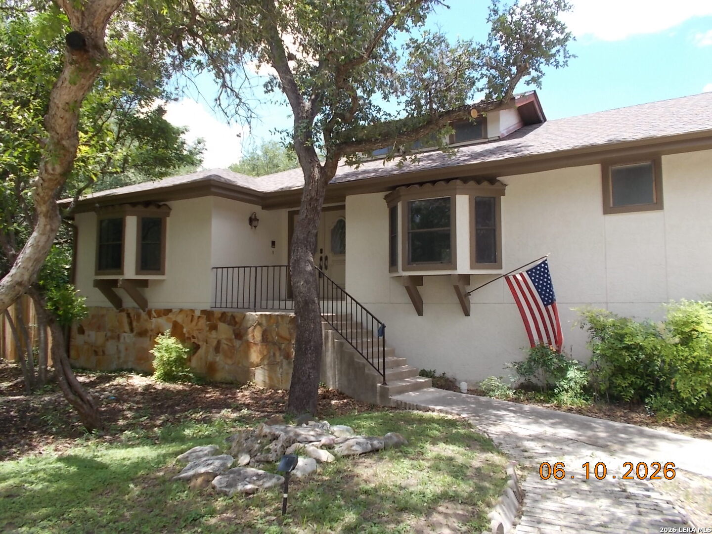 1247 Abbotsbury, Universal City, TX 78148 — photo 1