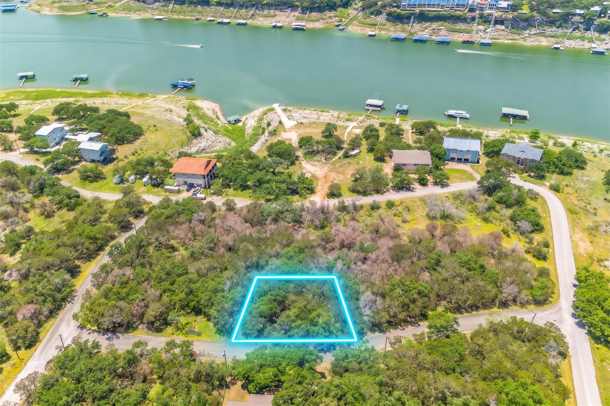 1604  Dove Rd, Lago Vista, TX 78645 — photo 1