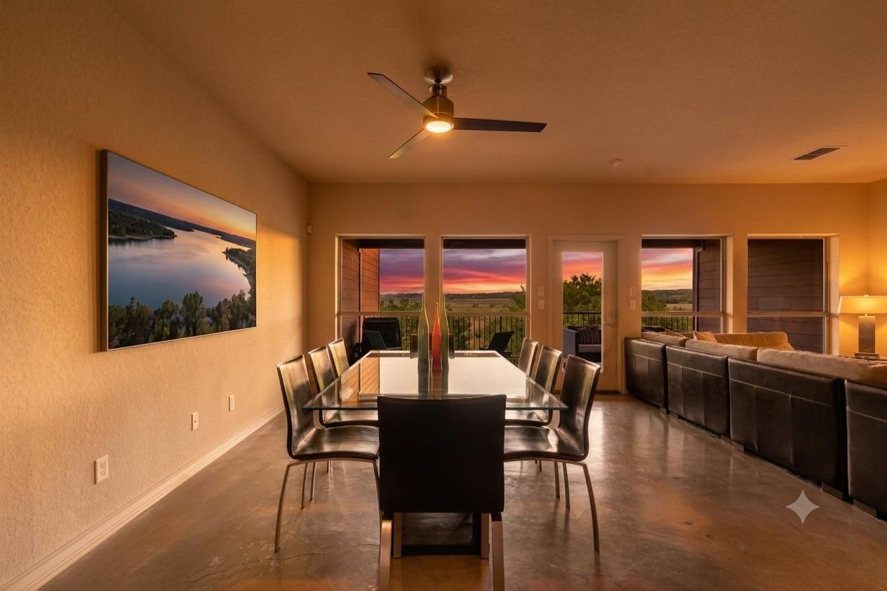 970  Parkview Dr, Canyon Lake, TX 78133 — photo 1