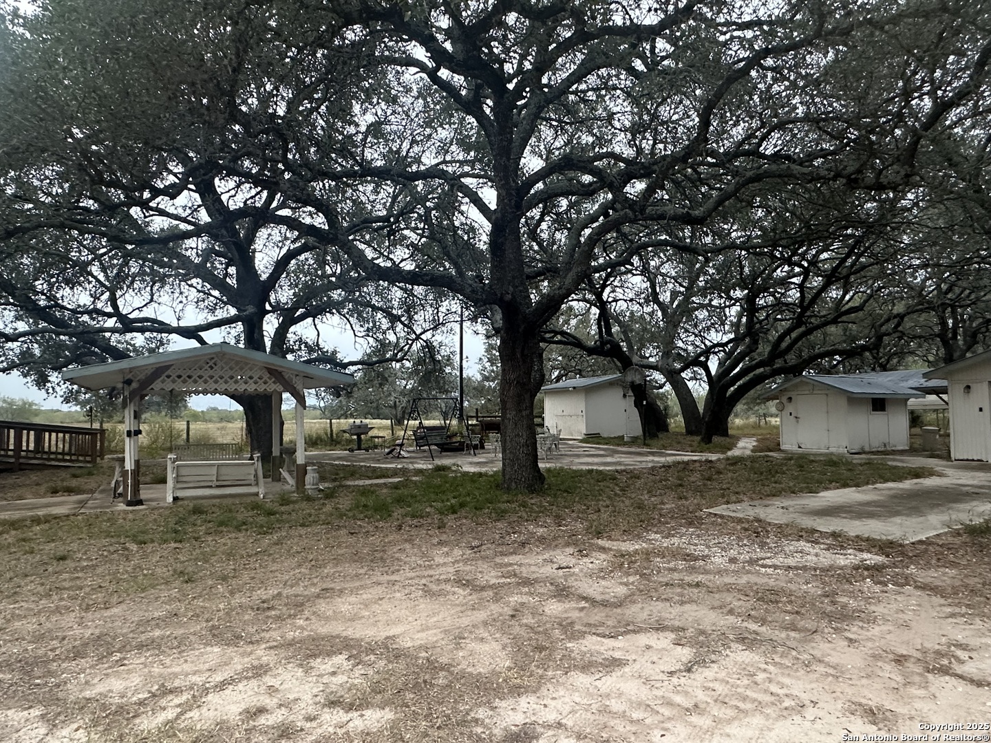 1150 County Road 765, Moore, TX 78057 — photo 1