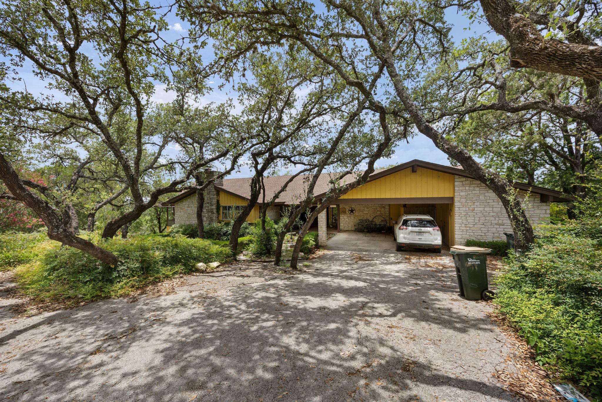 468  Spiller Ln, West Lake Hills, TX 78746 — photo 1