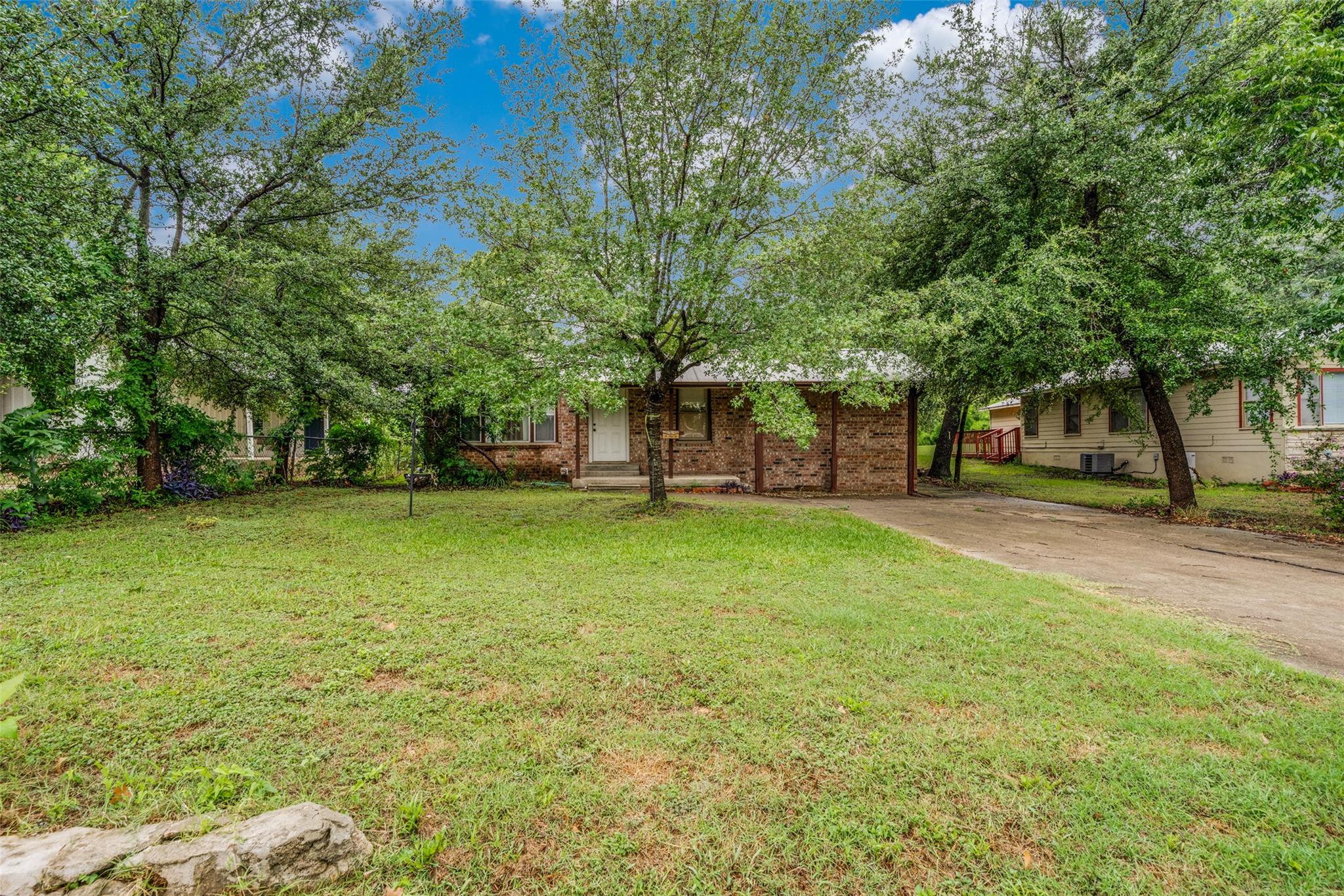 207 Woodward St, Austin, TX 78704 — photo 1
