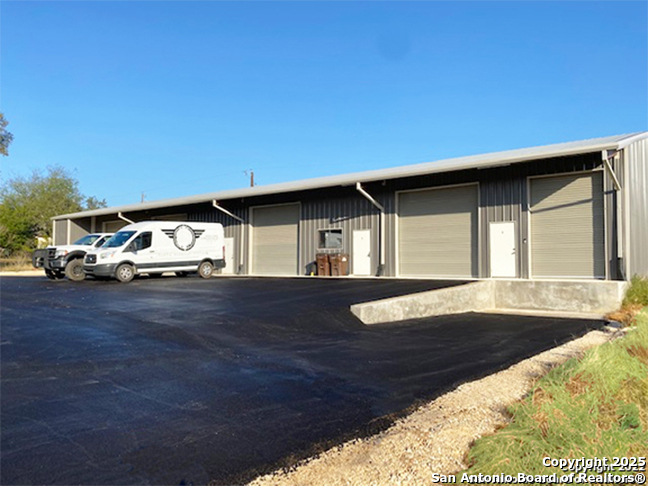 108 Scheele, Boerne, TX 78015 — photo 1